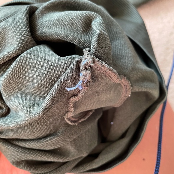 XX SOLD XX 2 Pairs Blanqi maternity crop leggings M & L - Picture 6 of 6